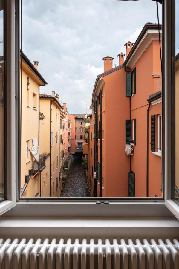 Sibilla Suite Apartment - Via Piella 14 Bologne Extérieur photo