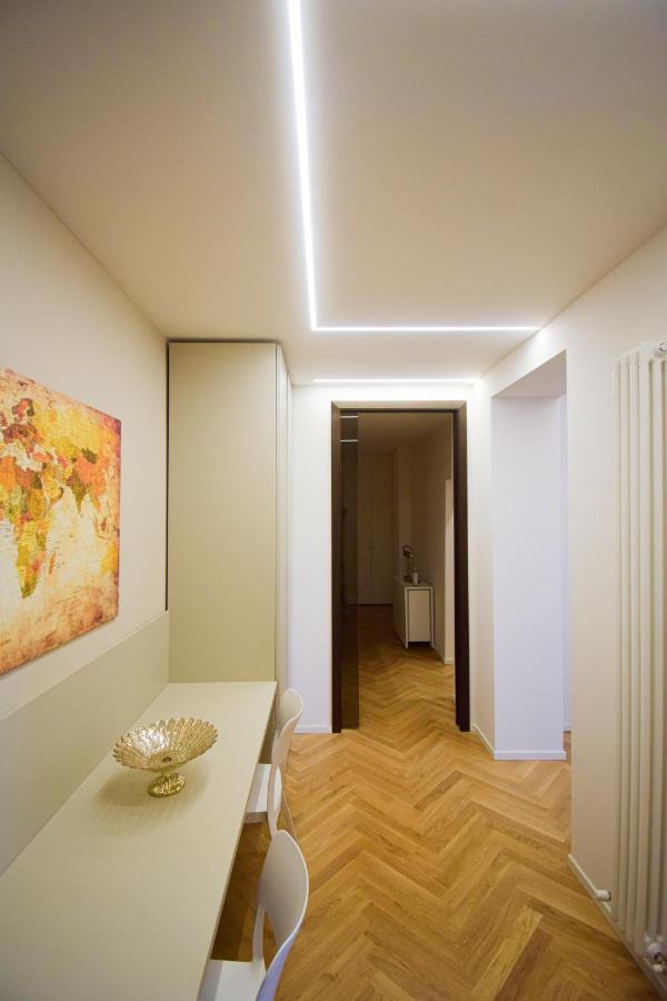 Sibilla Suite Apartment - Via Piella 14 Bologne Extérieur photo